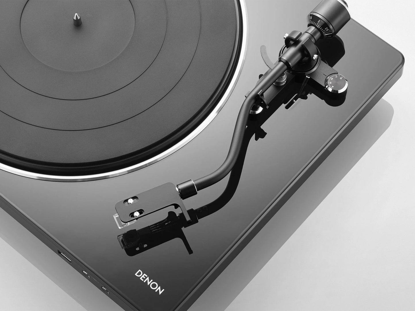 Denon DP-450USB - Semi-Automatic Premium belt-driven Hi-Fi Turntable with USB