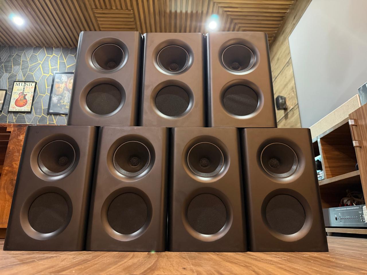 PROCELA P5 BOOKSHELF SPEAKERS