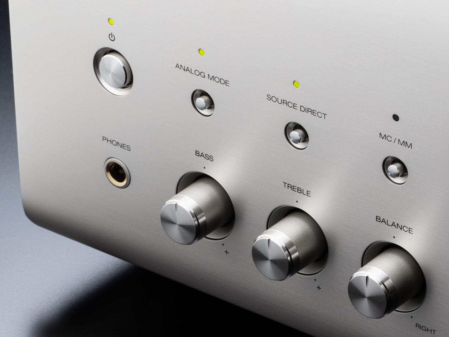 Denon PMA-3000NE  Integrated Amplifier with MM/MC phono stage